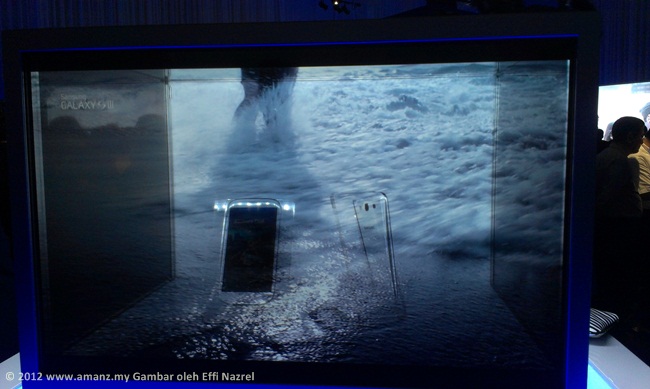 Samsung - Skrin Lutsinar