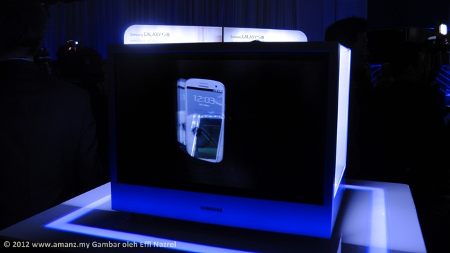 Samsung - Skrin Lutsinar