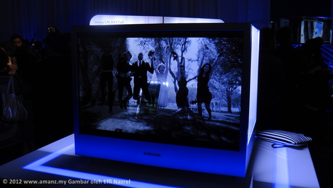 Samsung - Skrin Lutsinar