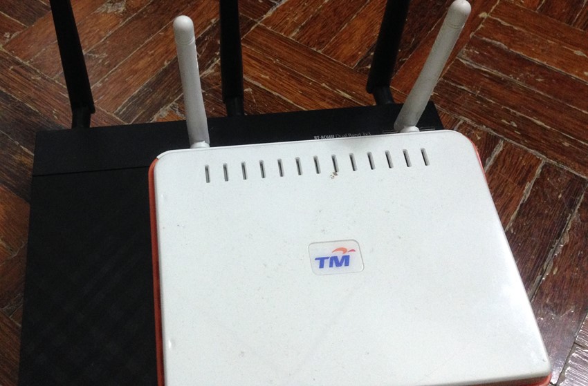 Router TM UniFi