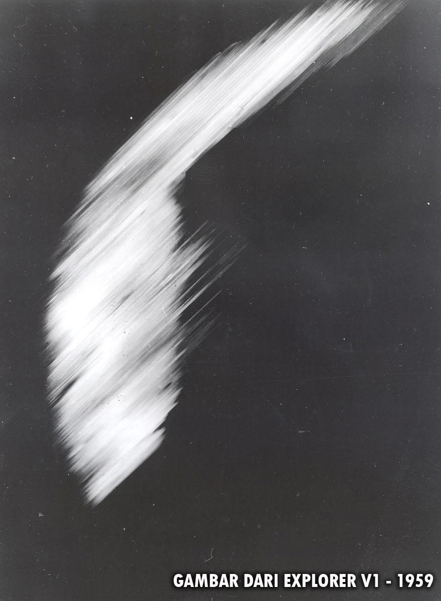 First_satellite_photo_-_Explorer_VI