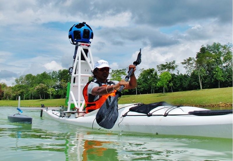 Street View Kayak