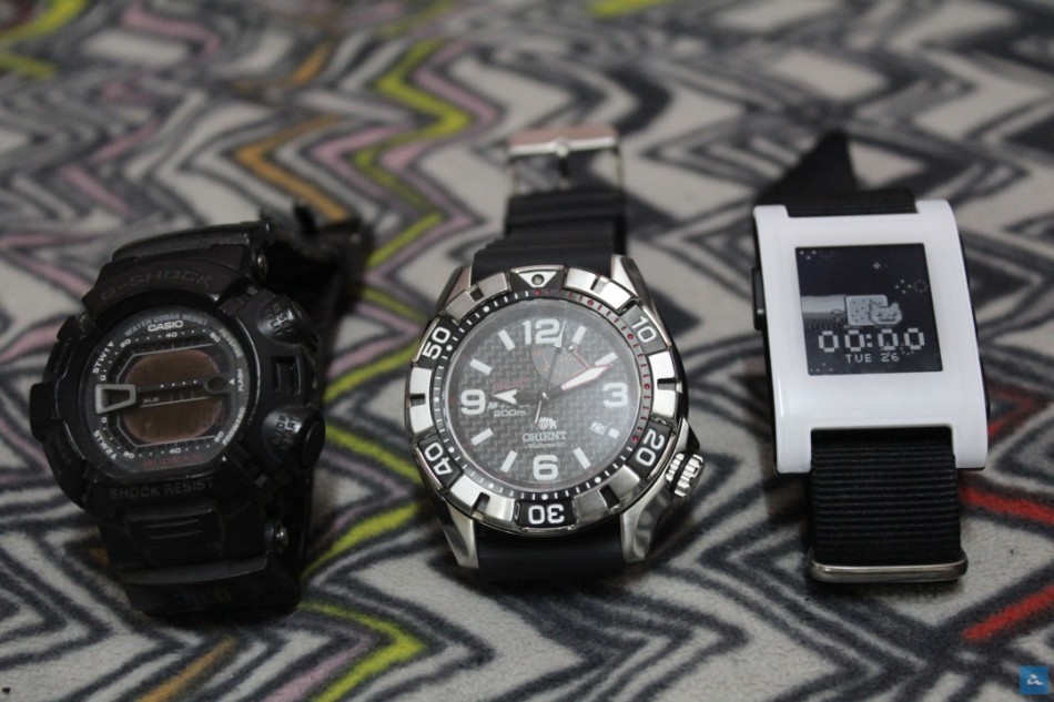 Pebble Smart watch -IMG_0378
