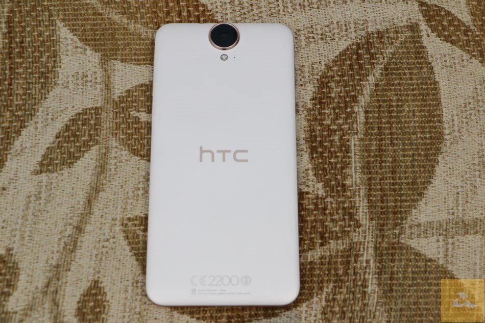 HTC One E9+