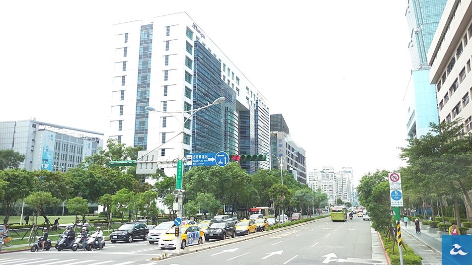 HTC One E9+ IMAG0066