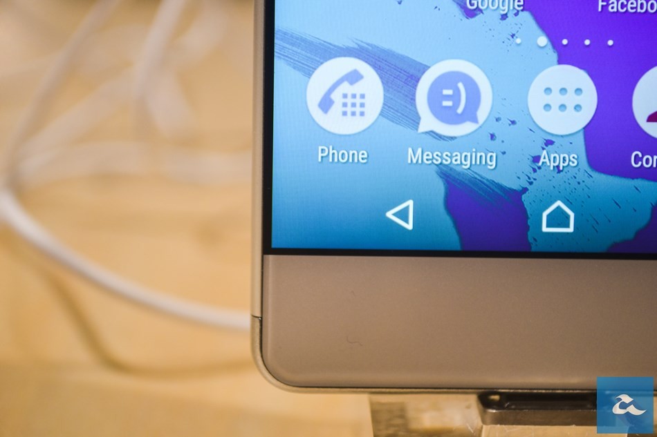 Xperia XA