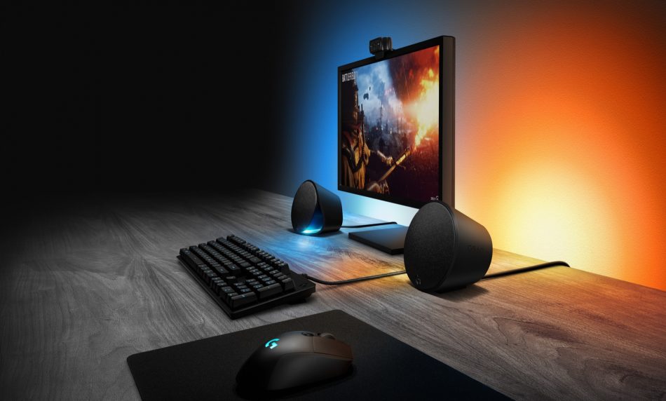 Logitech G560