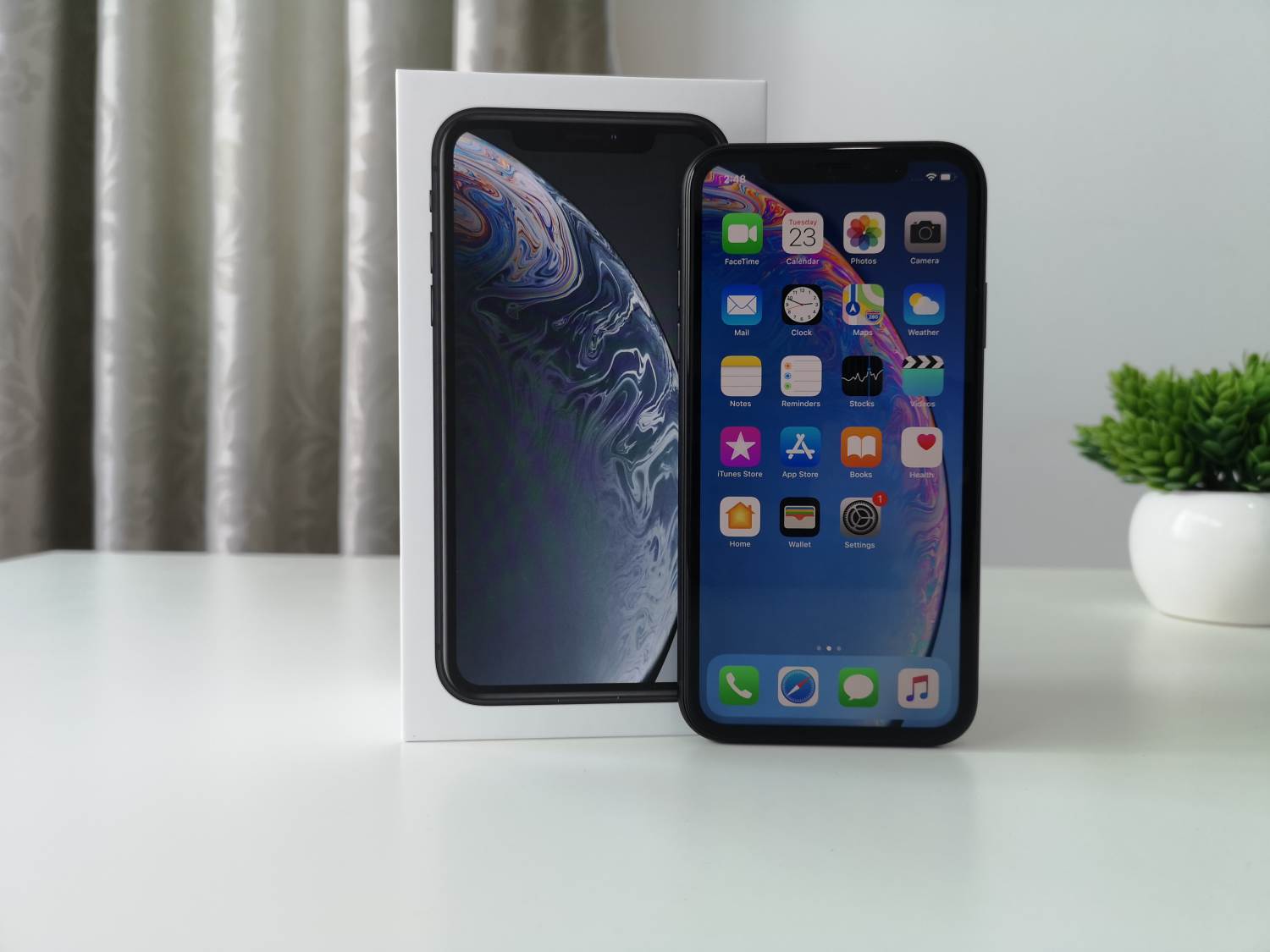 Apple iPhone XR