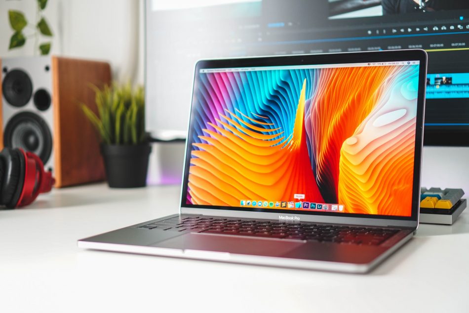 MacBook