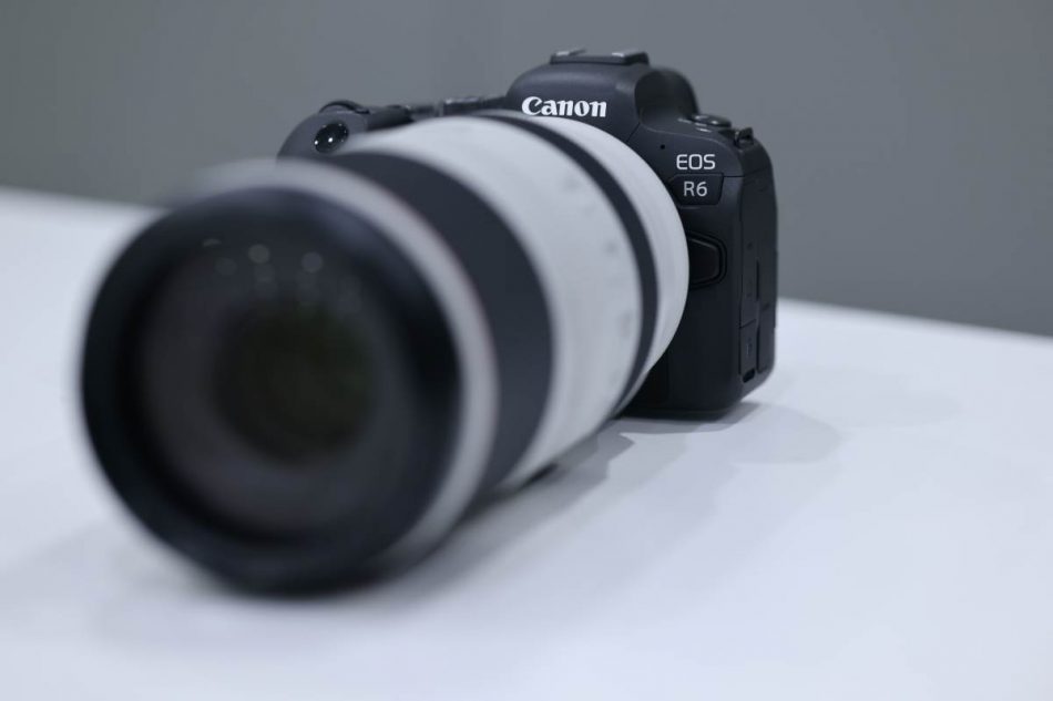 Canon EOS R6