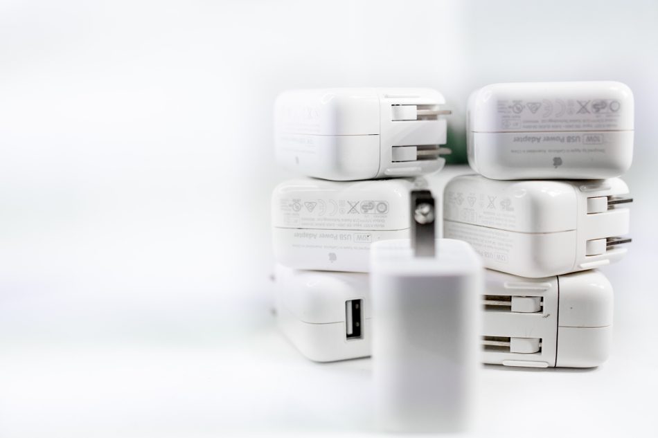 Charger Adapter Pengecas