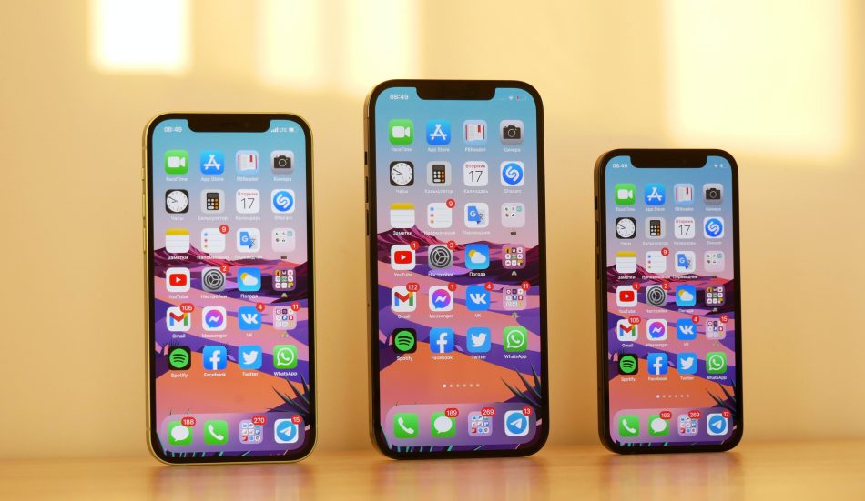 iPhone 12