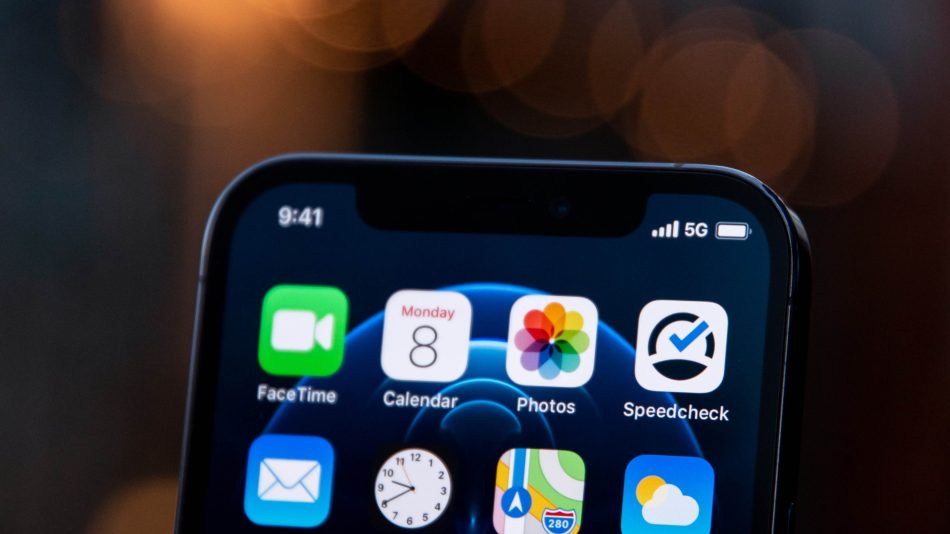 5G iPhone