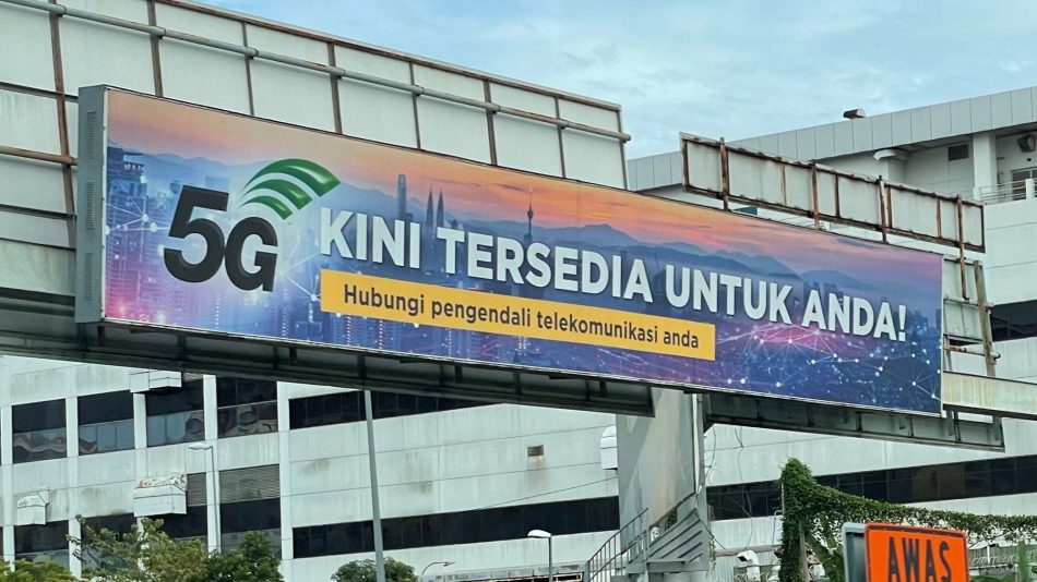 5G Tersedia