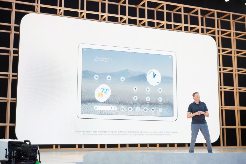 Pixel Tablet
