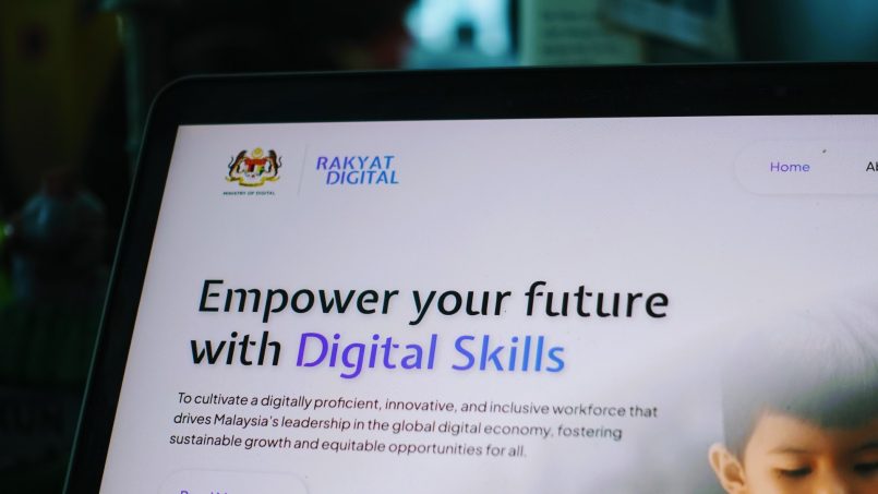 Kerajaan Menawarkan Akses Ke Gemini, ILMUChat, MuleRun Atau WonderClip Kepada Belia Melalui Rakyat Digital