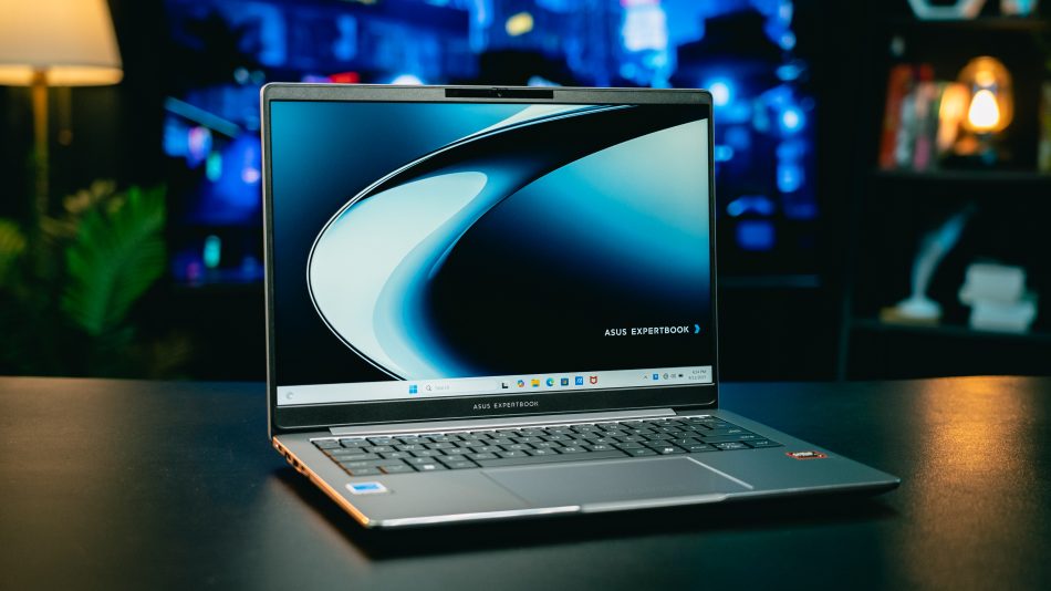 Ulasan ASUS ExpertBook PM3 – Cukup Profesional, Cukup Lasak 1 ASUS ExpertBook PM3 Edited 3