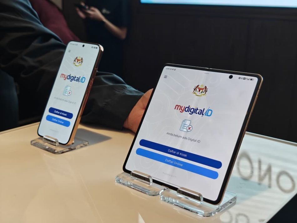 Honor Jenama Telefon Pintar Pertama Sokong MyDigital ID 3 WhatsApp Image 2025 09 24 at 12.55.03 1 1