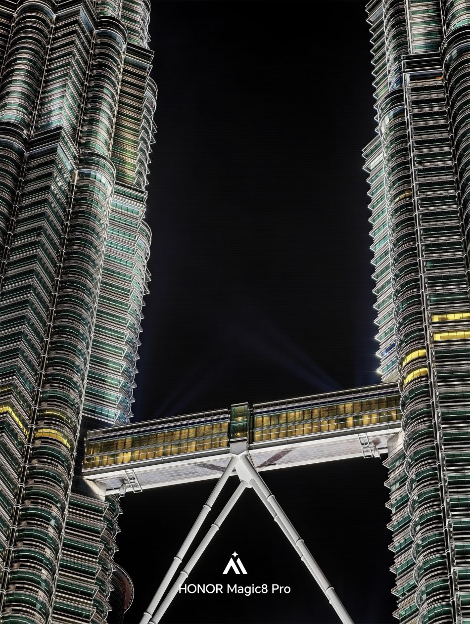 01 HONOR MAGIC8 PRO AMANZ 30
