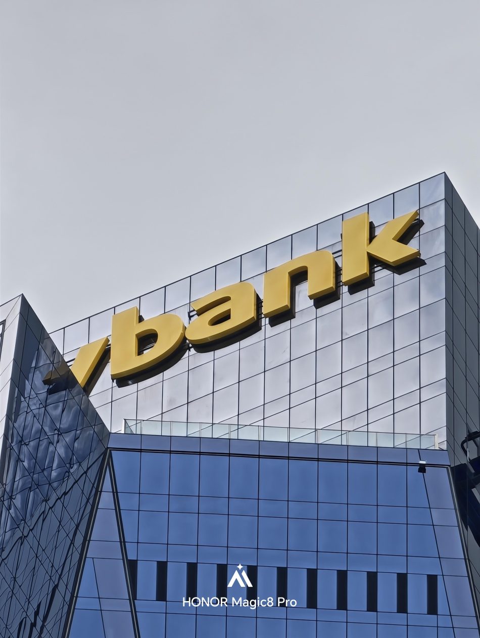 01 HONOR MAGIC8 PRO AMANZ 4