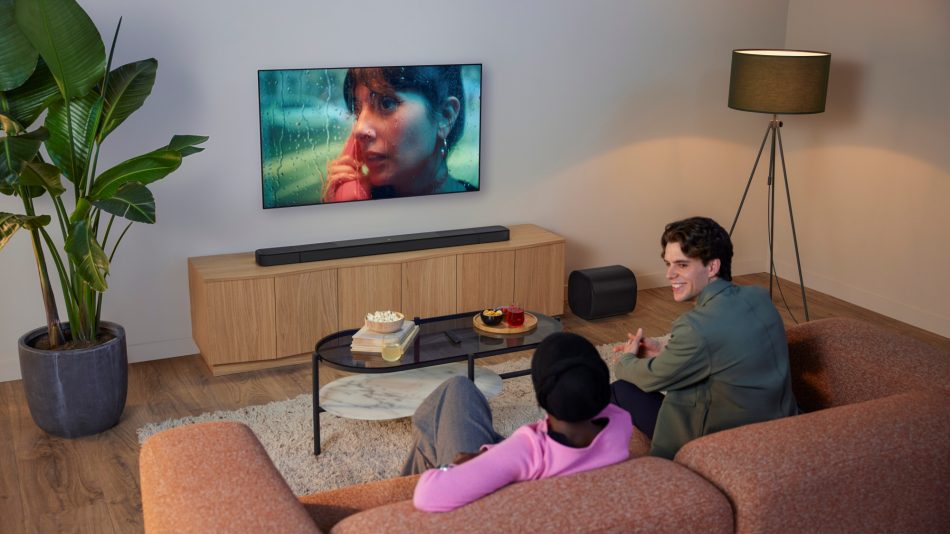 batch LS JBL Soundbar Bar 1300MK2 LifestyleStill EU APAC Black 18734