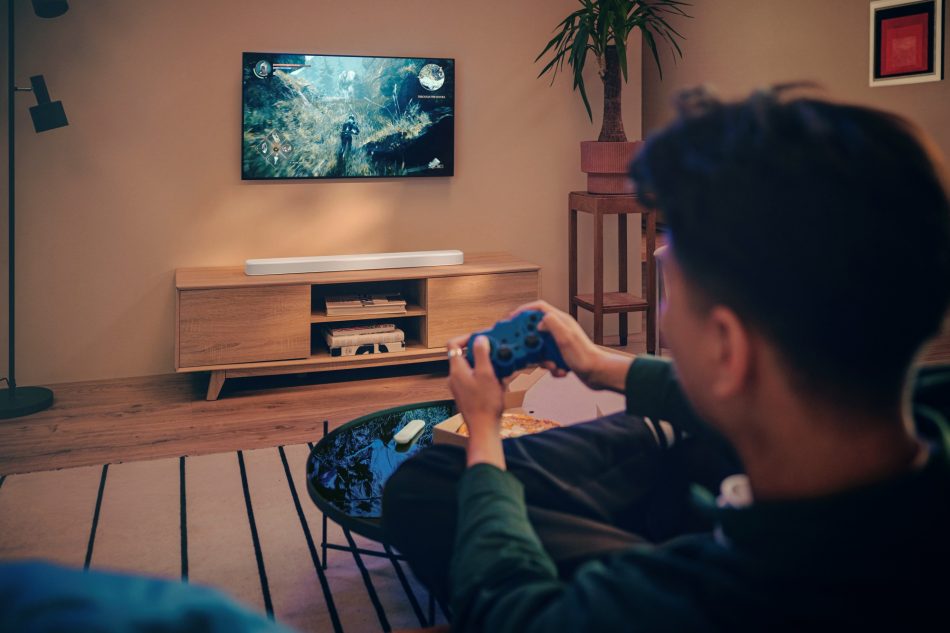 batch LS JBL Soundbar Bar 300MK2 LifestyleStill APAC White Dolby