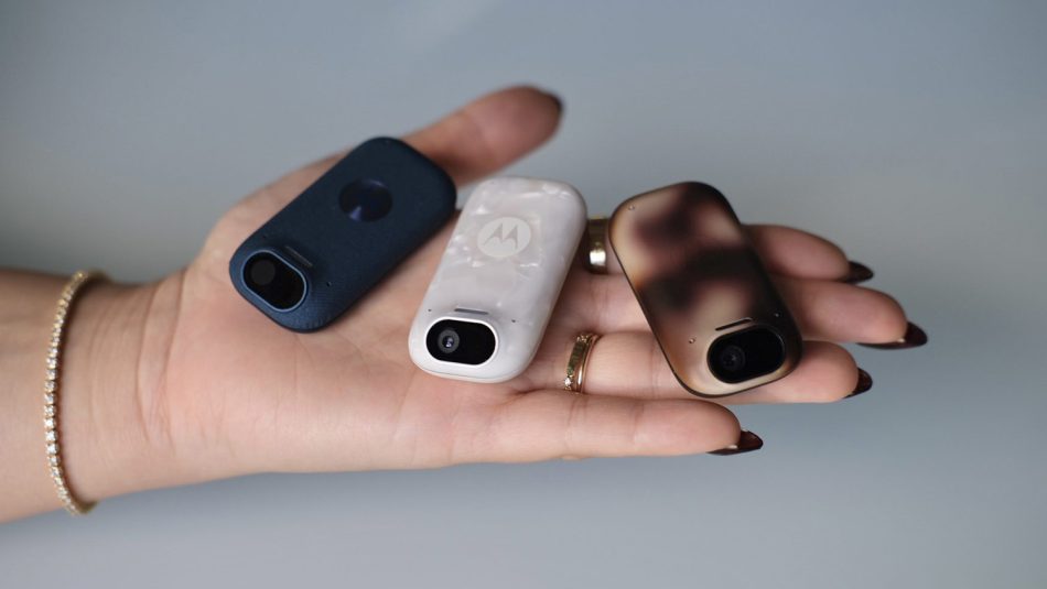 Motorola Project Maxwell Ialah Peranti AI Natif Yang Dipakai Pada Tubuh 1 Motorola Project Maxwell