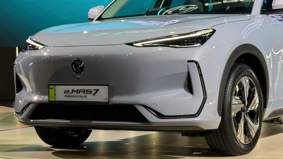 Proton eMAS 7 Premium Plus Diperkenalkan – RM 125K, Bateri Lebih Besar 450KM WLTP 2 Proton emas7 premium plus IMG 5931