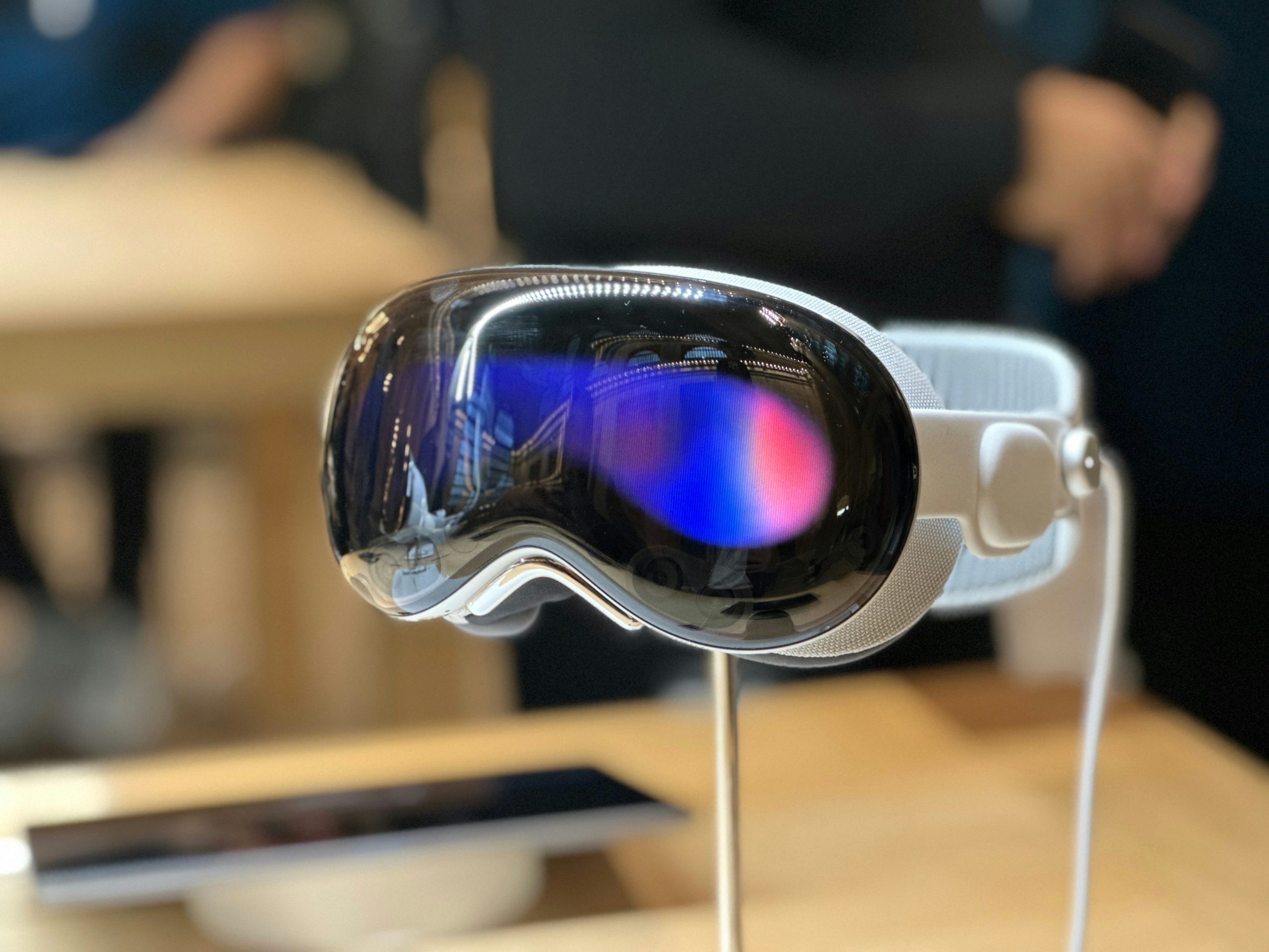 Apple Dilaporkan Membuang Ratusan Pekerja Melibatkan Bahagian Vision Pro