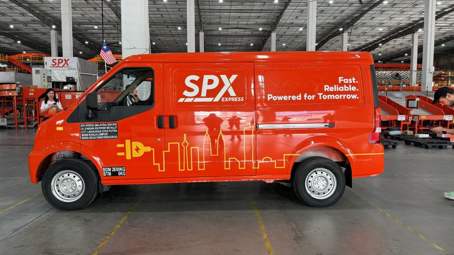 SPX Express Perkenalkan 10 Van Elektrik Baharu Untuk Tingkatkan Kecekapan Logistik Di Lembah Klang