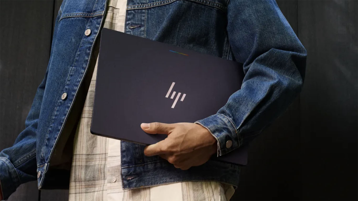 HP Googlebook 14 Dilancarkan Dengan Snapdragon X Elite dan Bateri 19 Jam