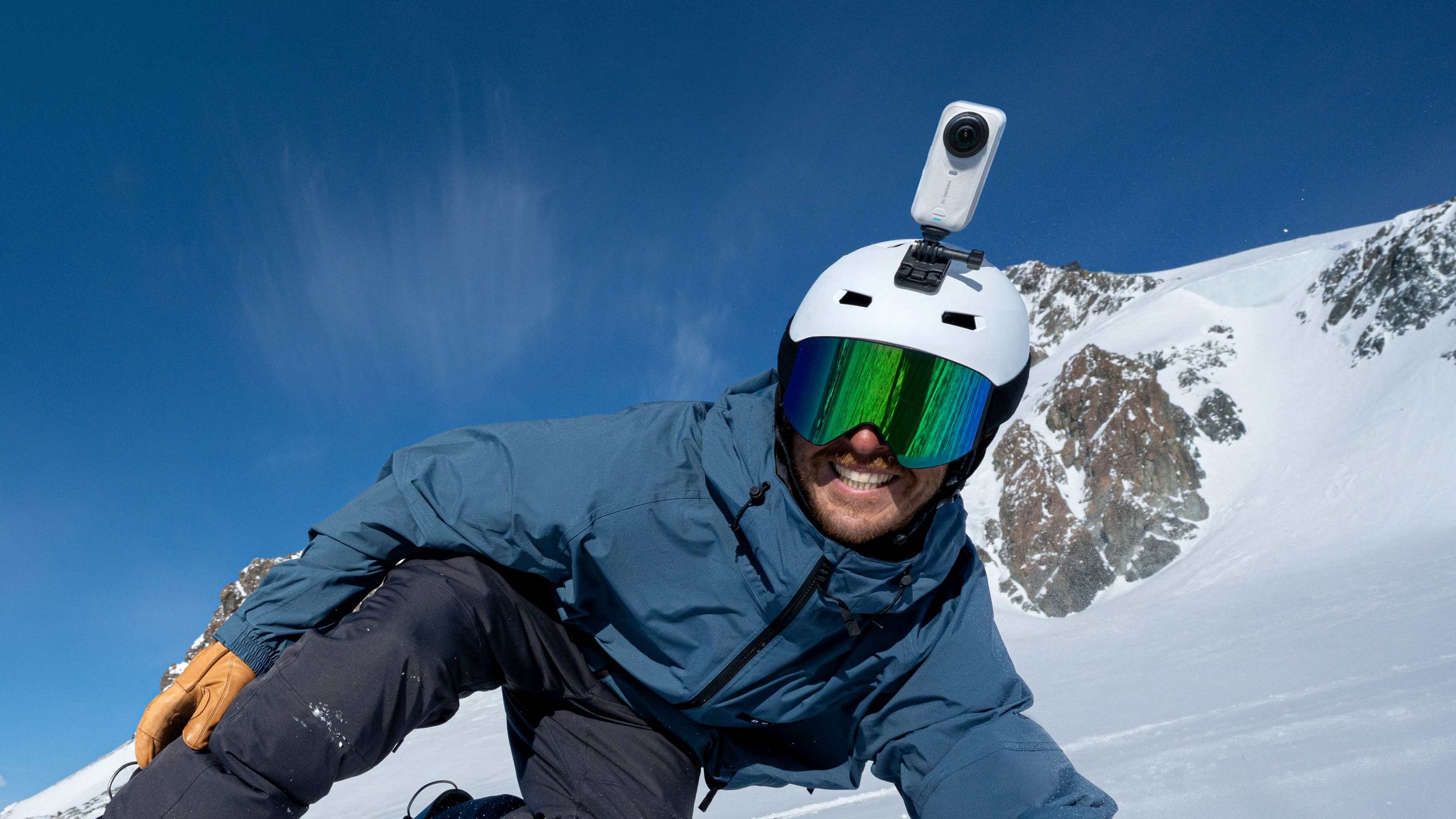Insta360 Dilaporkan Sedang Bangunkan Kaca Mata Pintar Tersendiri