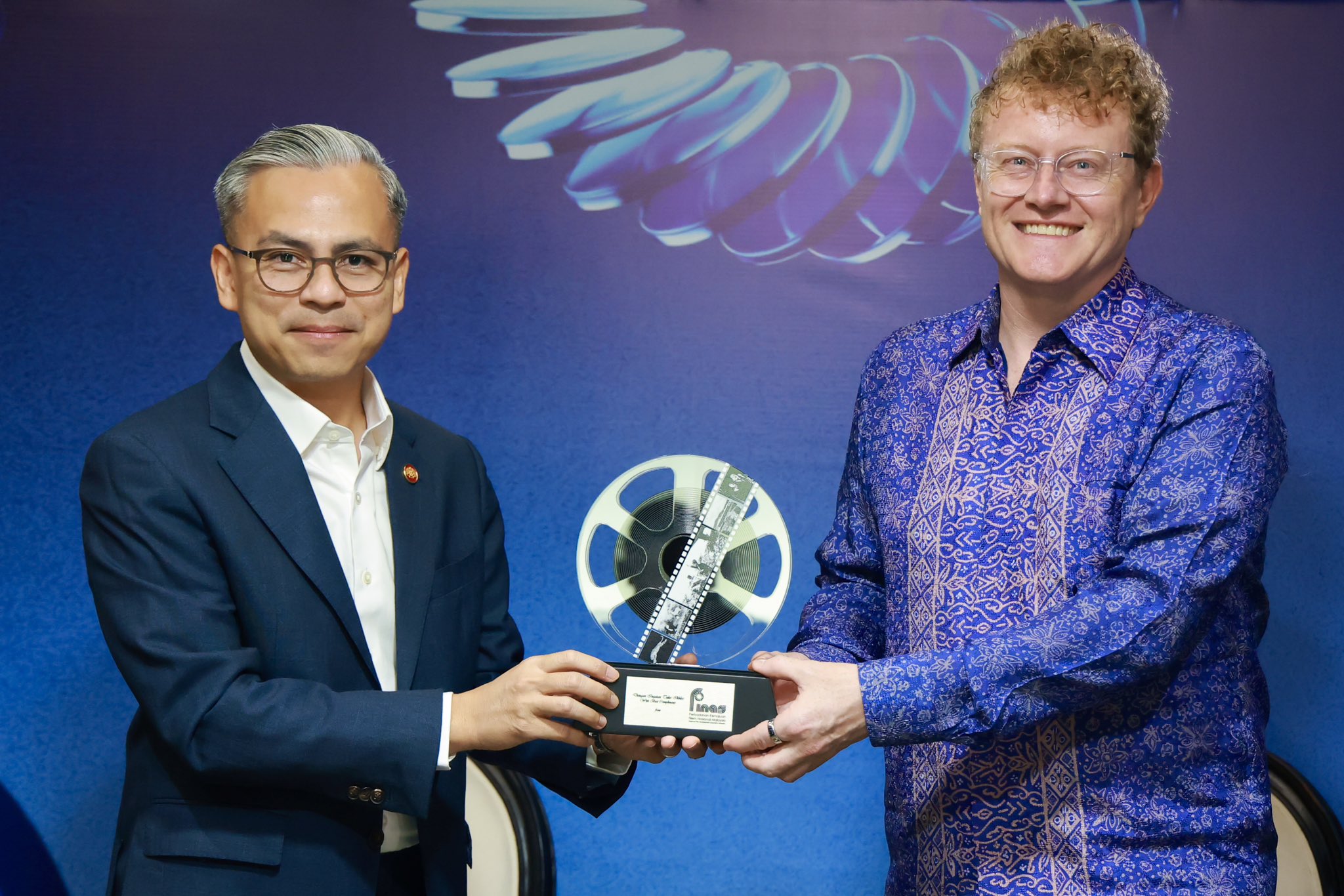 Malaysia Teroka Peluang Kerjasama Dengan Netflix Sebagai Destinasi Untuk Pasca-Produksi